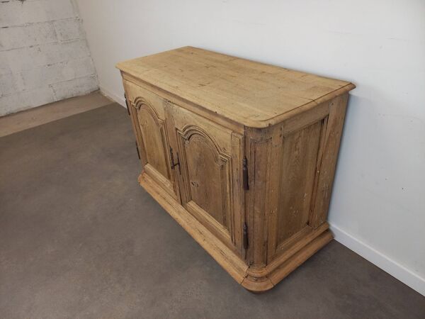 Bahut style Louis XV en chêne