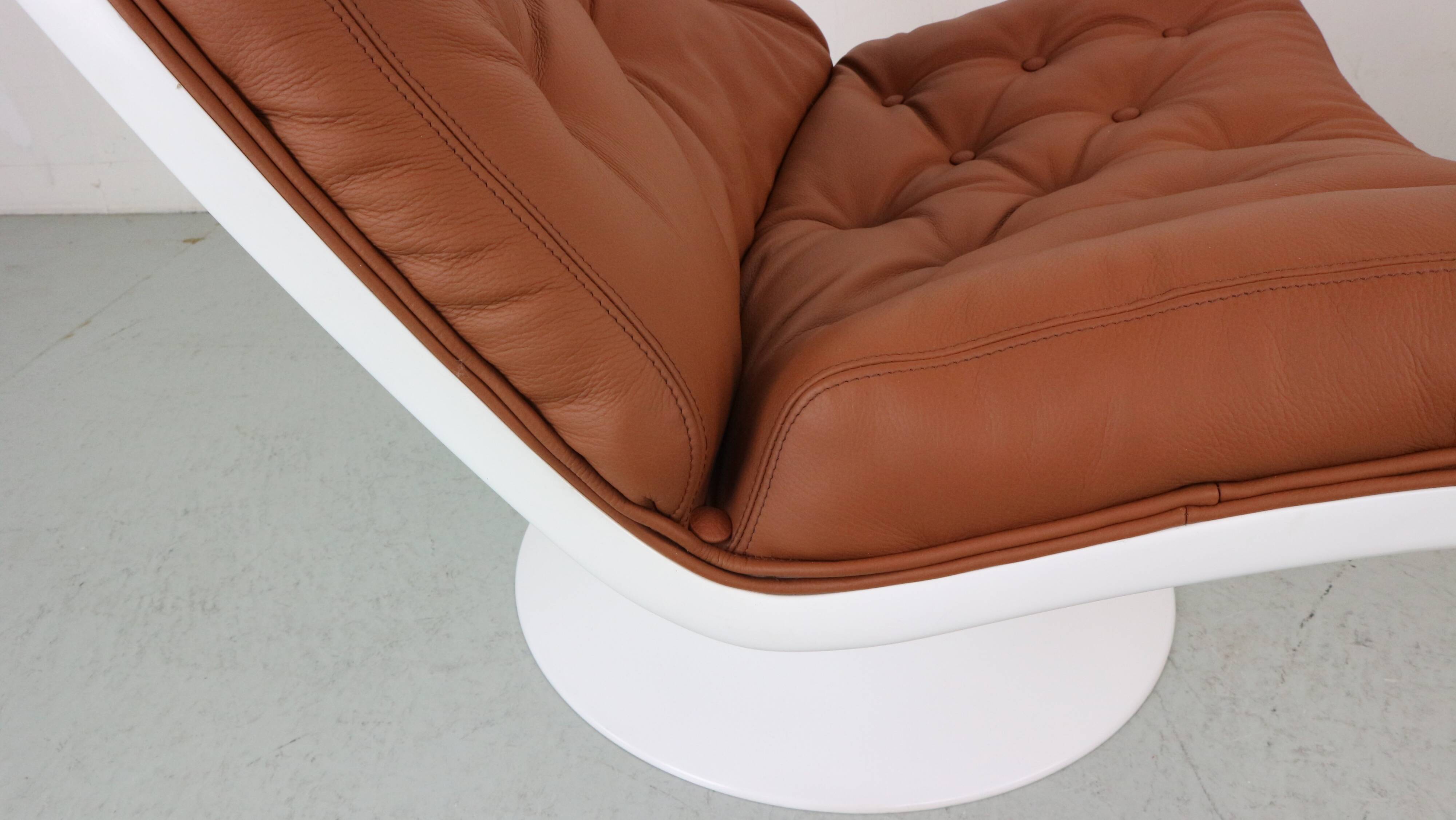 No. 976 Swivel Chair by Geoffrey Harcourt for Artifort, The Netherland