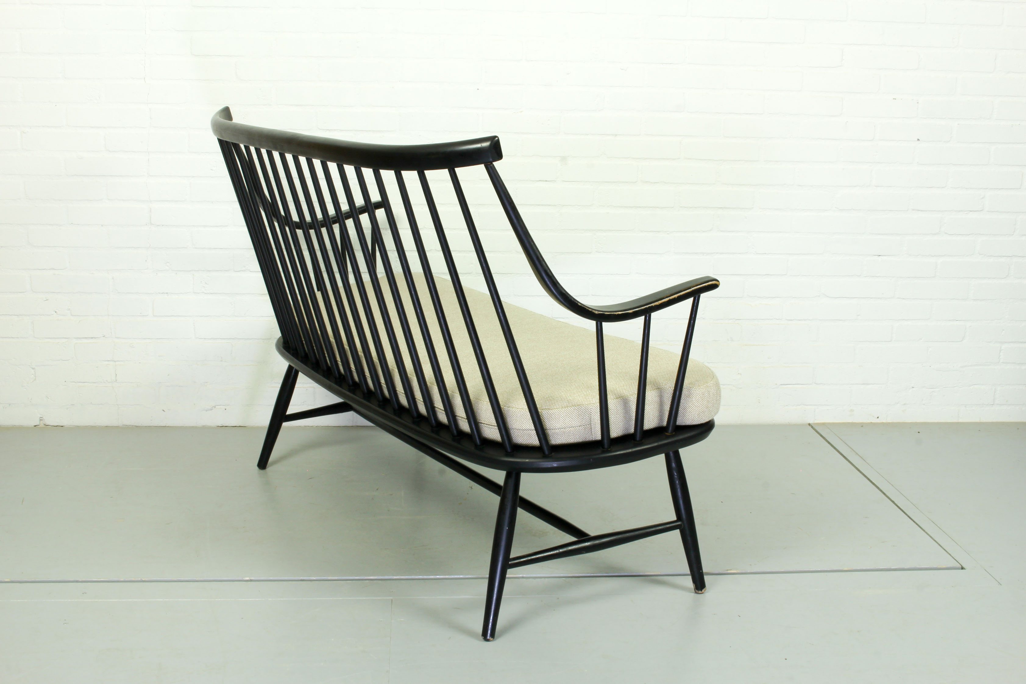 Model Grandessa armchairs and matching sofa by Lena Larsson for Pastoe & Nesto, 1959, Set of 3