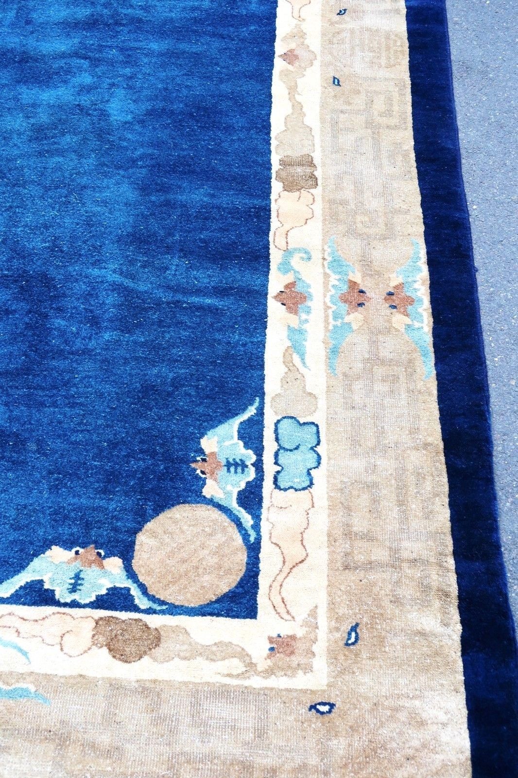 Chinese rug 19th century 287 X 243 cm