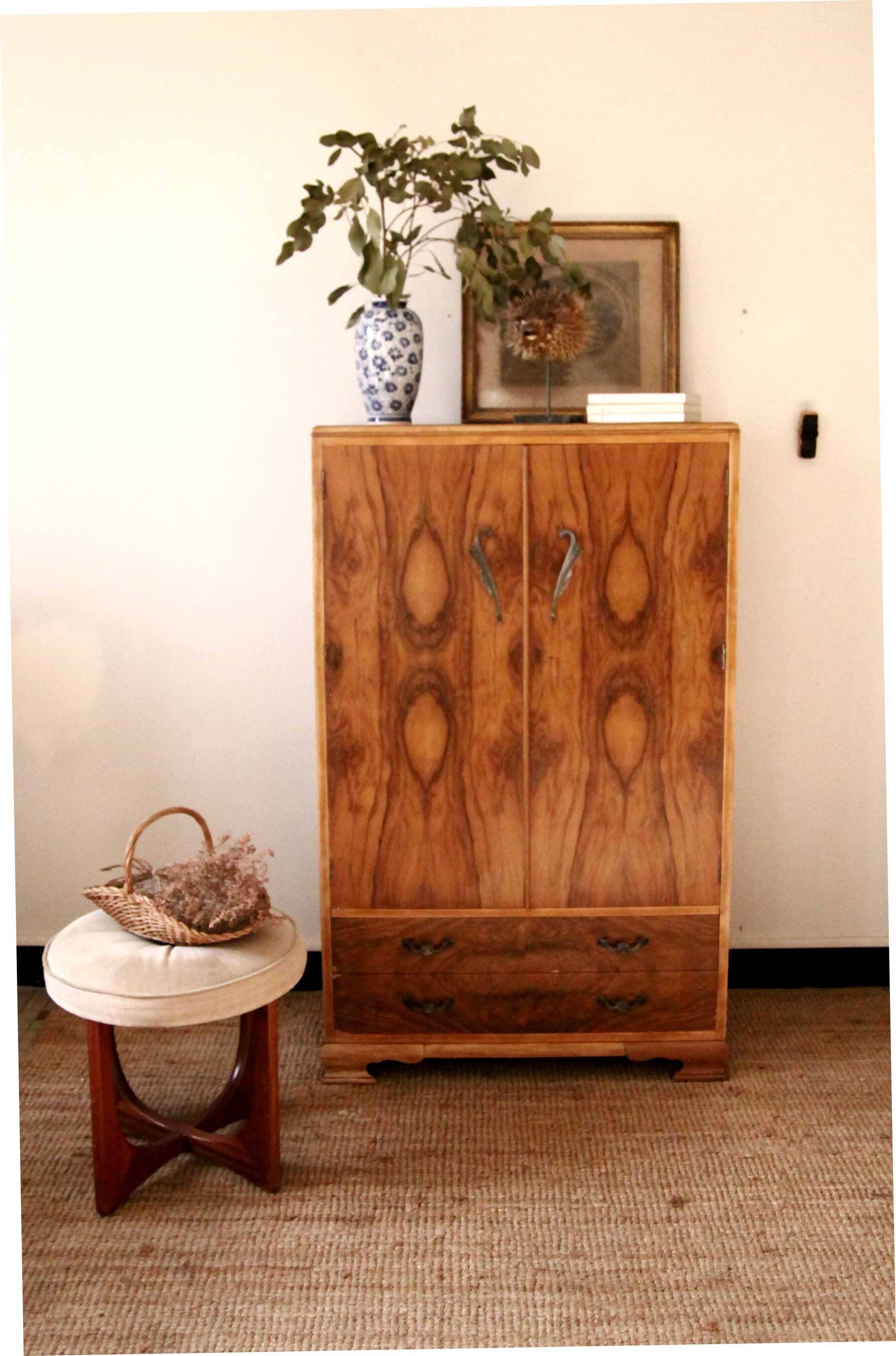 Armoire anglaise Art Déco