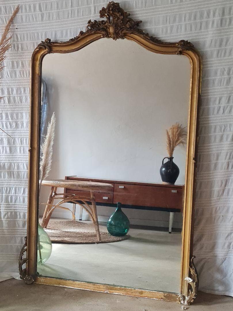Antique gilded mirror 150 x 90 with moldings