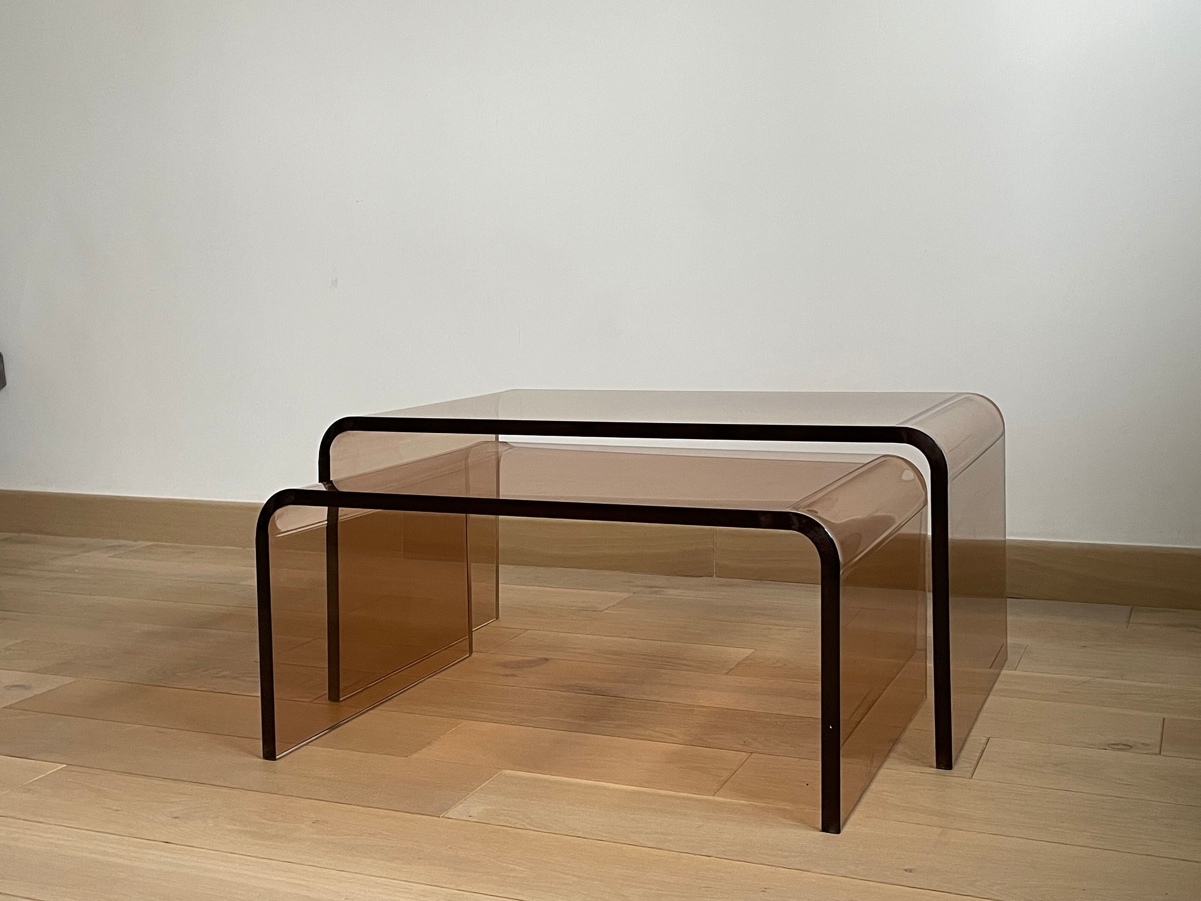 2 altuglas smoked nesting coffee table, 1970s