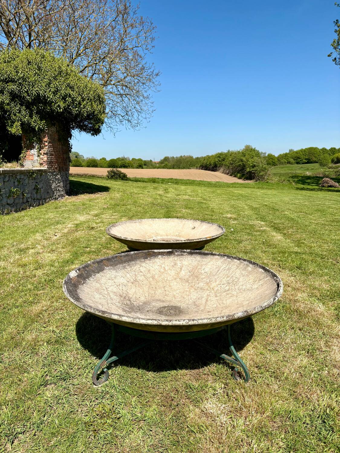 Paire de grandes coupes Willy Guhl – Eternit – jardinières - Années 60
