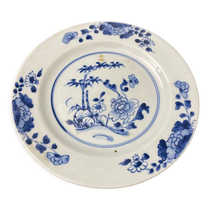 Assiette plate en bleu de Chine