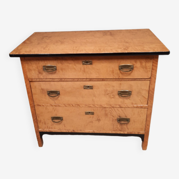 Commode en bois jaune