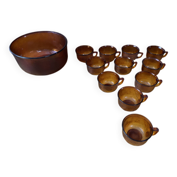 Salad bowl + 11 cups vereco frosted moulded amber glass 1970s vintage