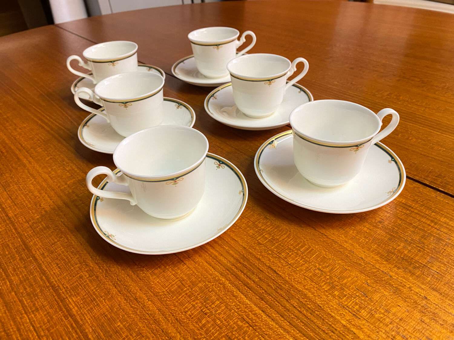 Villeroy & Boch 1960 porcelain coffee set of 6 cups and saucers