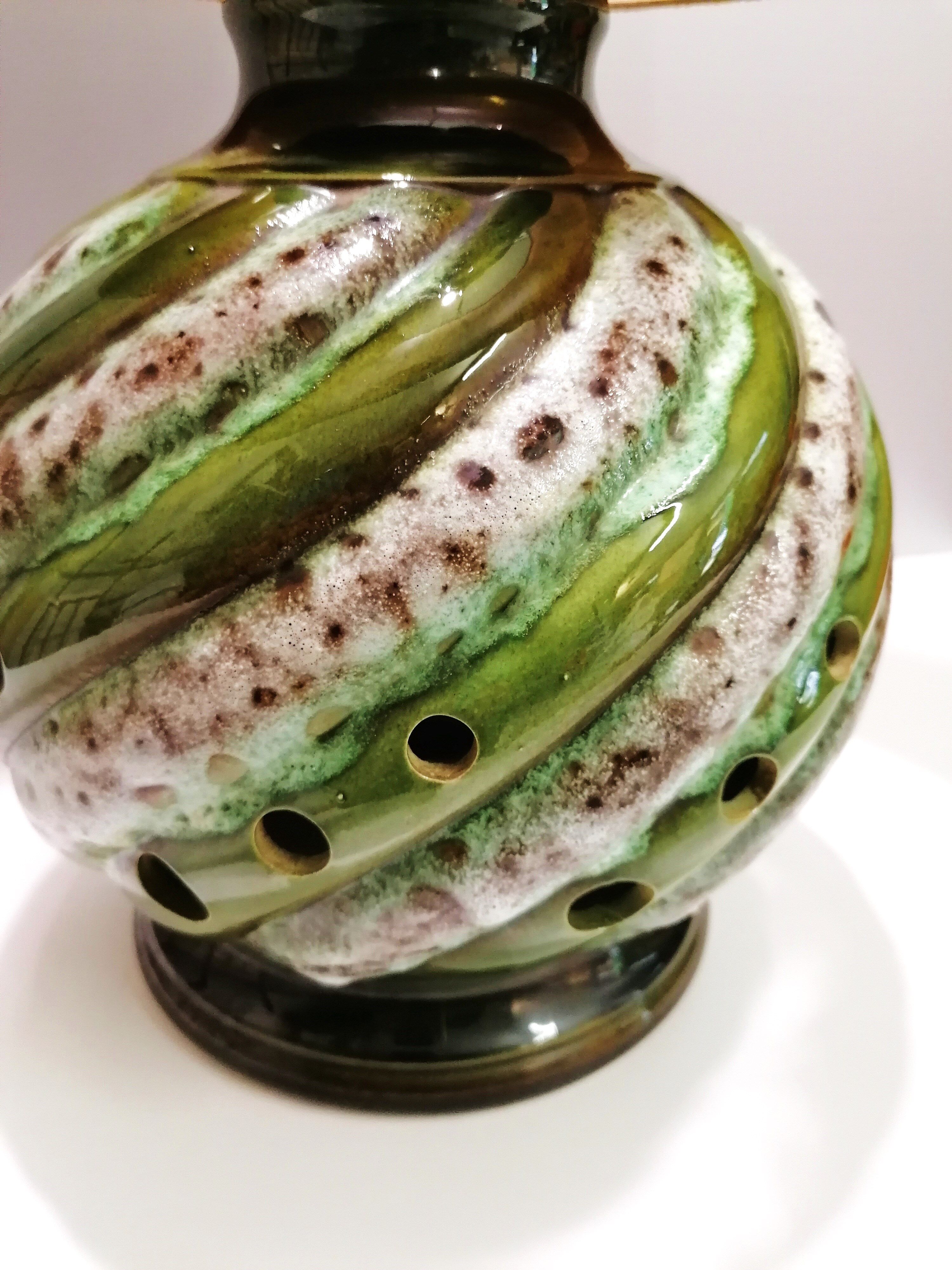 Vintage table lamp - openwork green ceramic - 60's