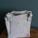Vase en forme de sac, signé