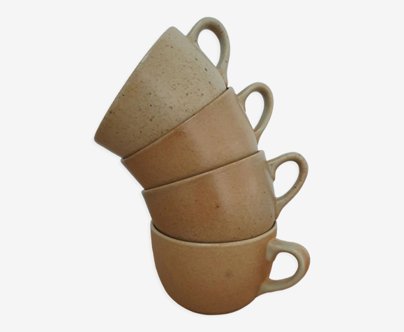 4 tasses en gres
