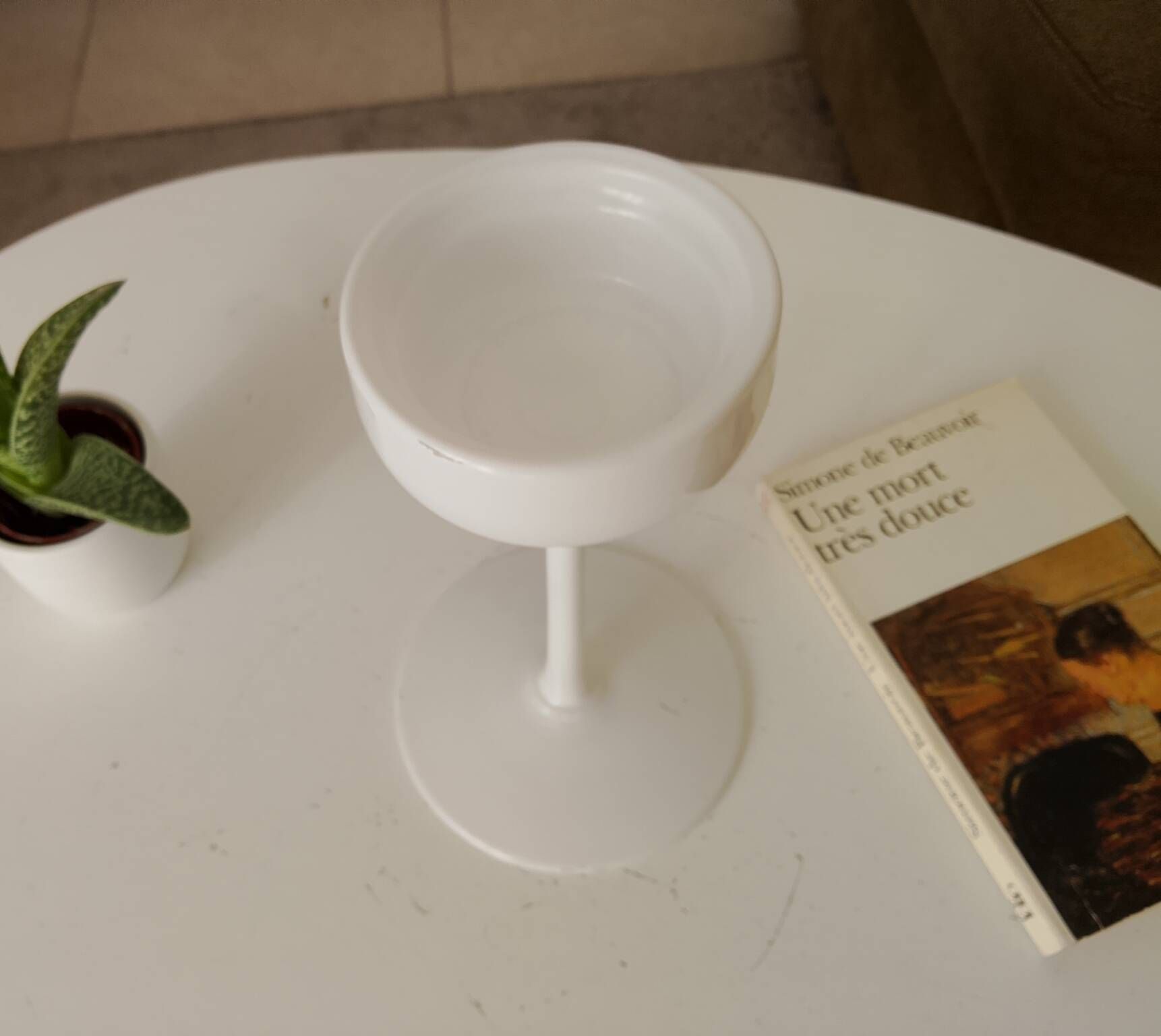 Vintage Scandinavian Ikea candlestick in Opaline.