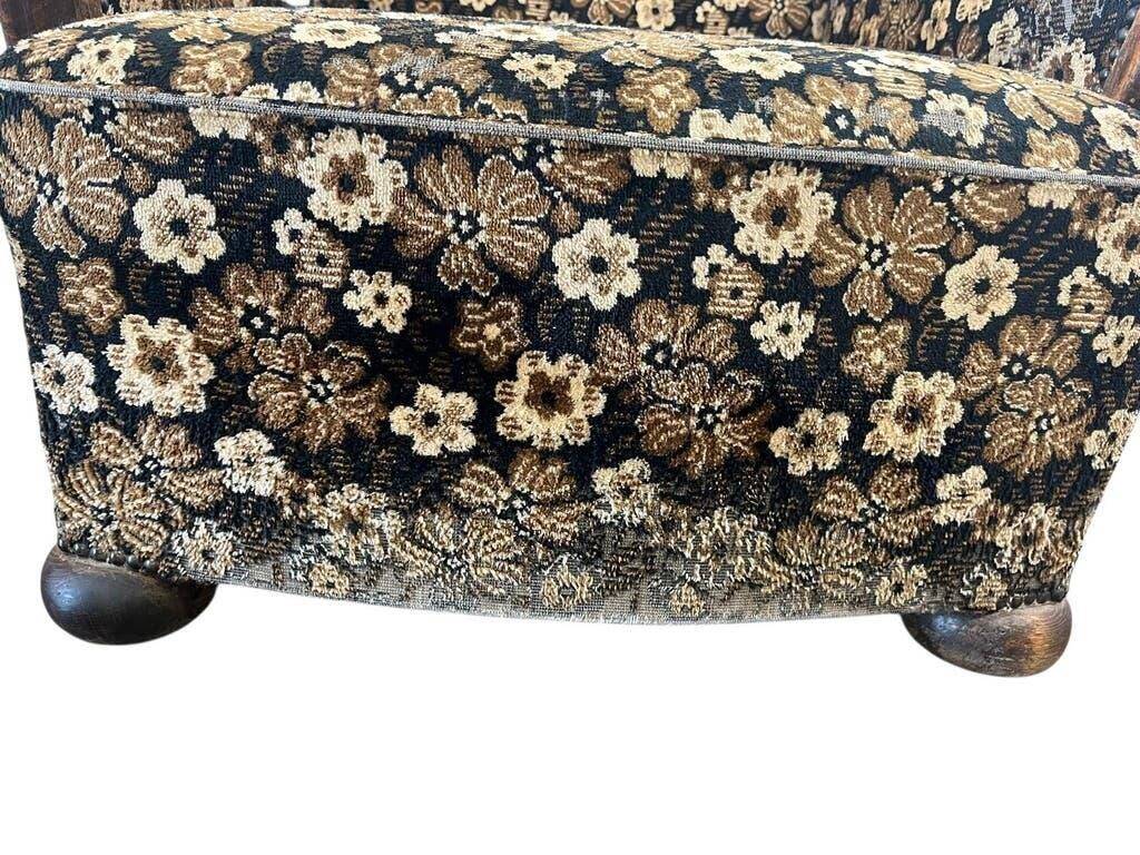 Vintage brown floral patterned cocktail chair/armchair