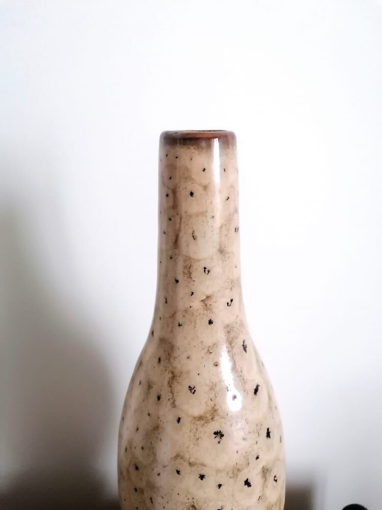 Speckled ceramic vase