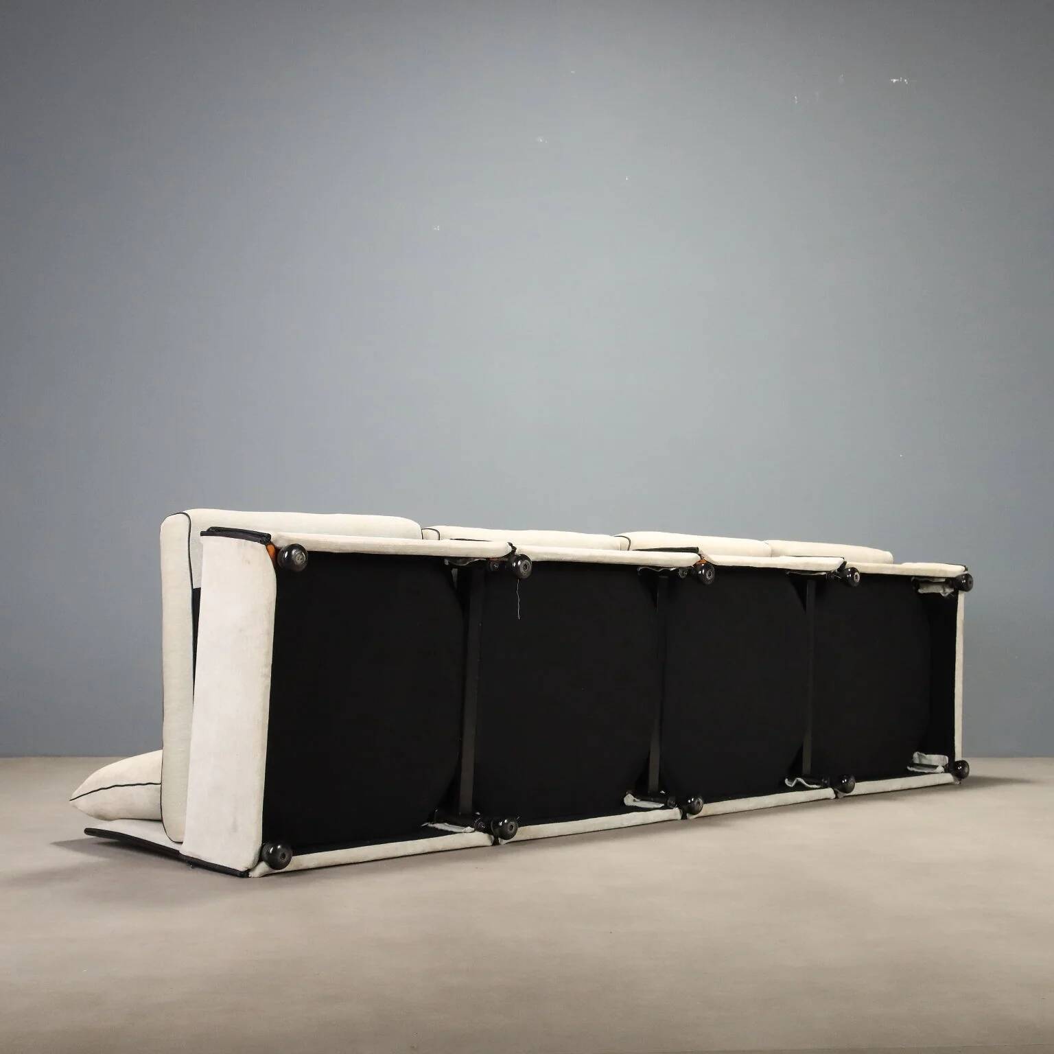 "Chair-a-bank" sofa by Mario Bellini for Cassina