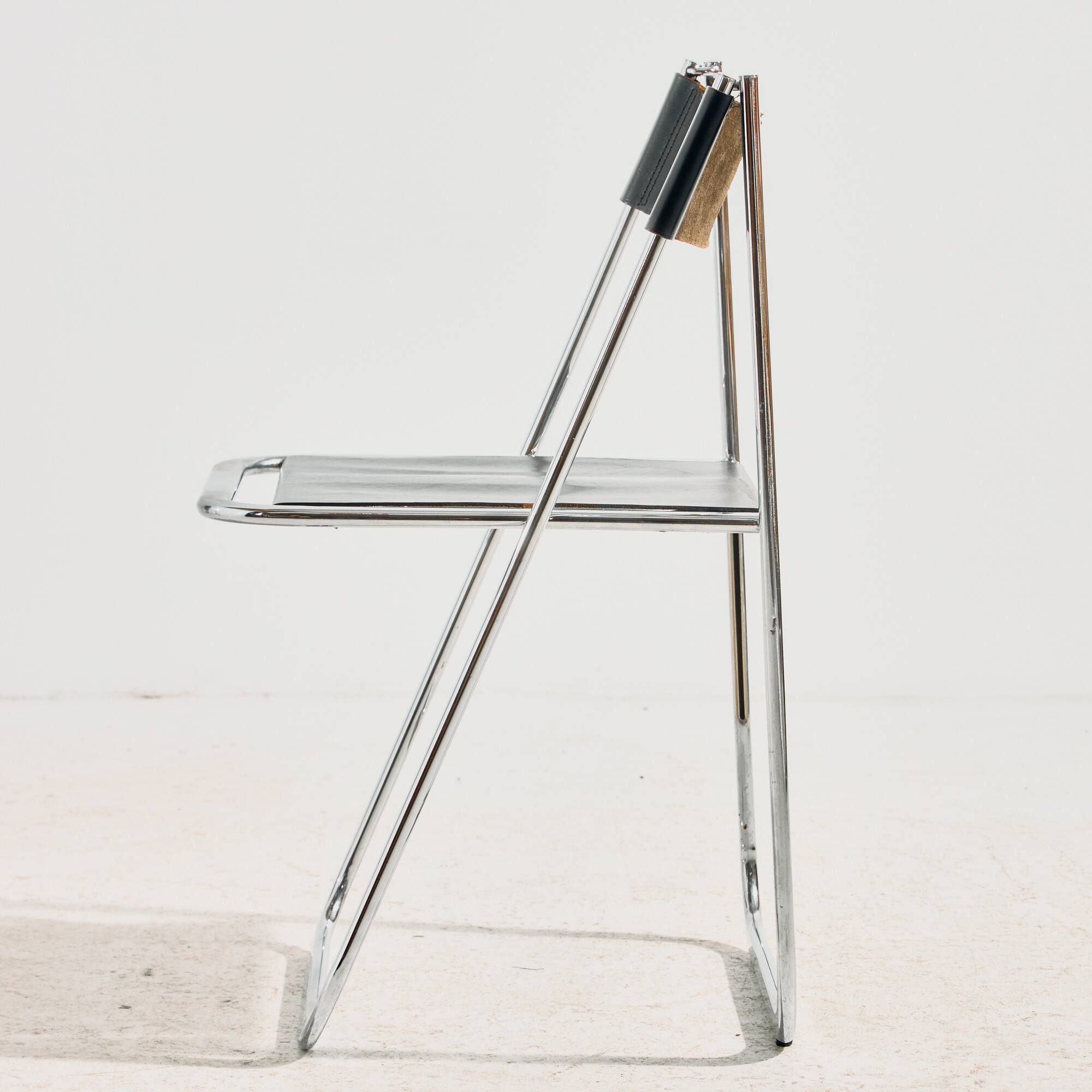 Tamara folding chair by Arrben Italy