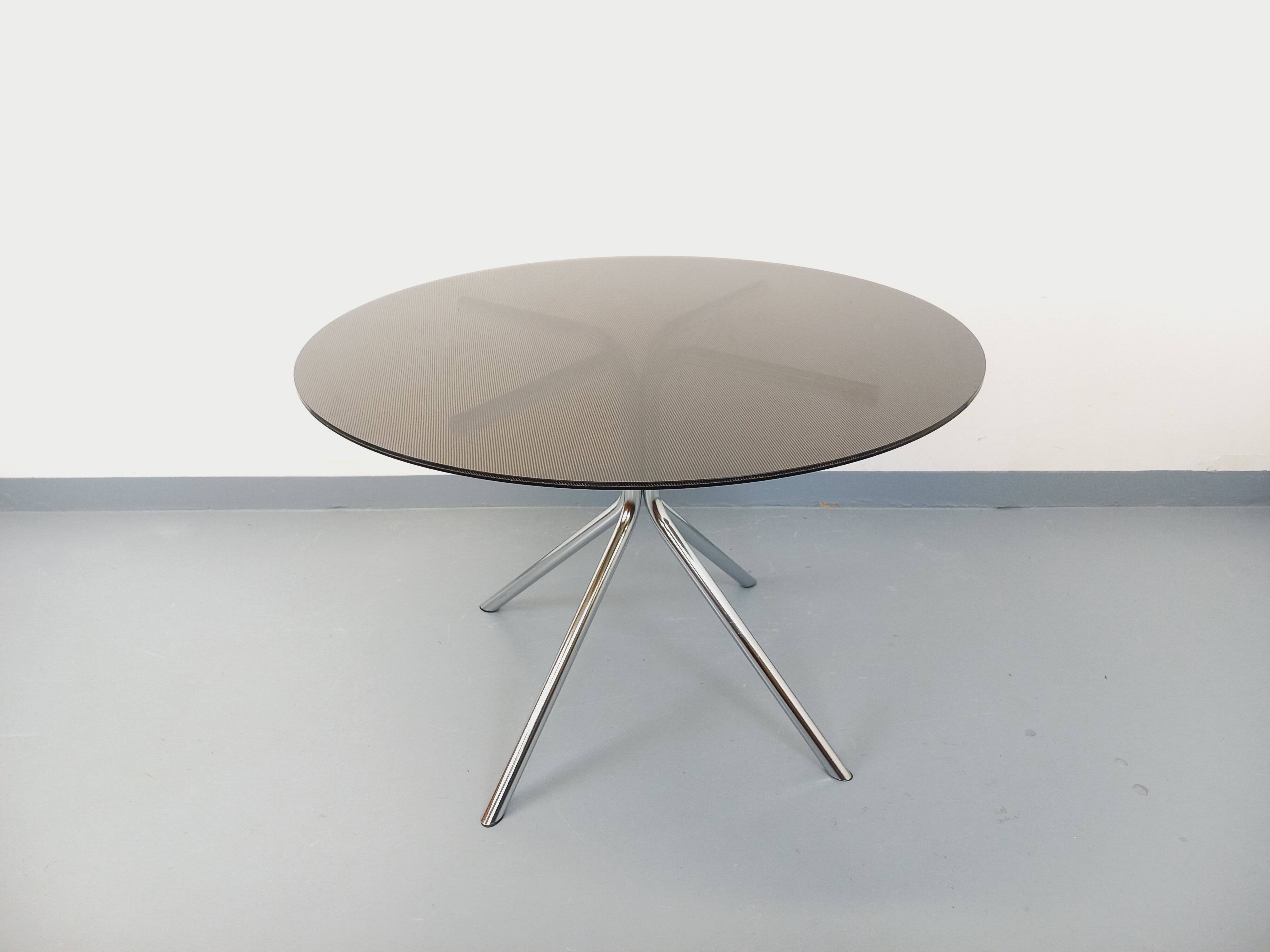 Vintage dining table in smoked glass plexiglass and chrome metal.