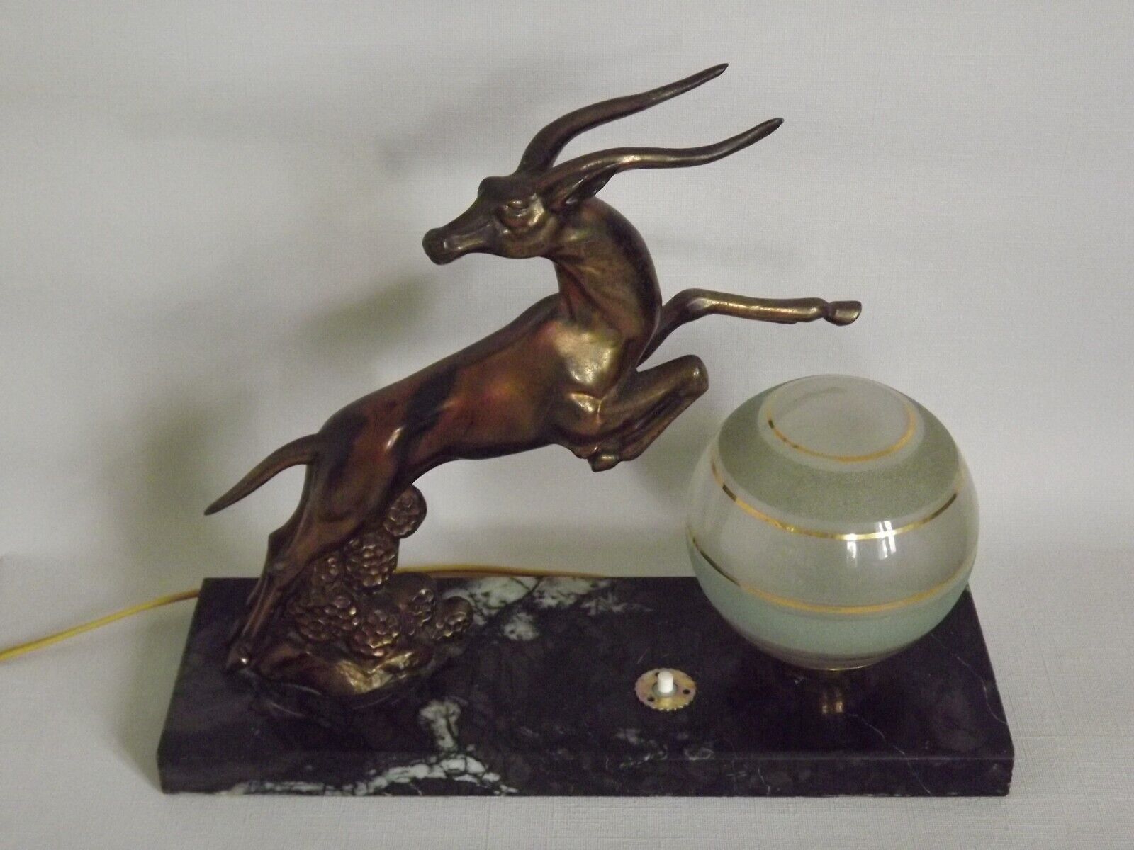 Vintage french art deco gazelle lamp black marble base round glass shade 3956