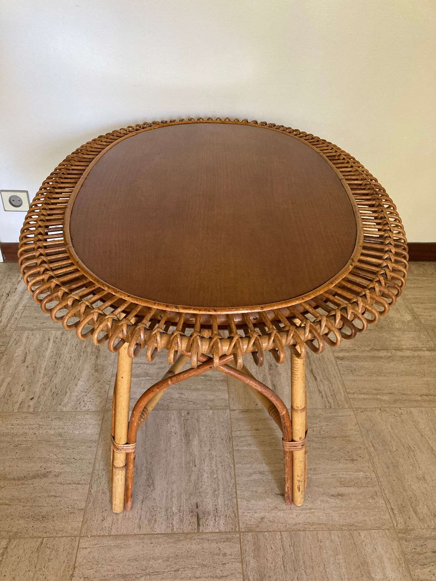 Vintage sun rattan oval coffee table