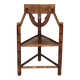 Chaise traditionnelle suédoise sculptée « Monkstol »