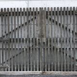 Paire de portes en bois