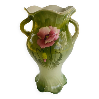 Art Nouveau vase by Gustave de Bruyn Fives of Lille