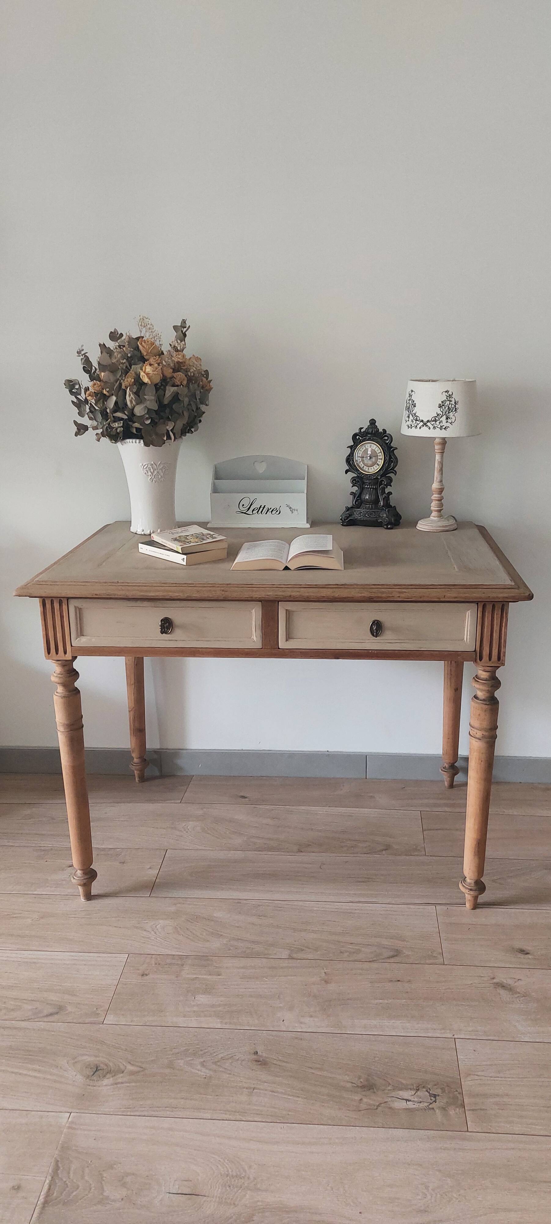 Bureau en chêne massif style Louis philippe