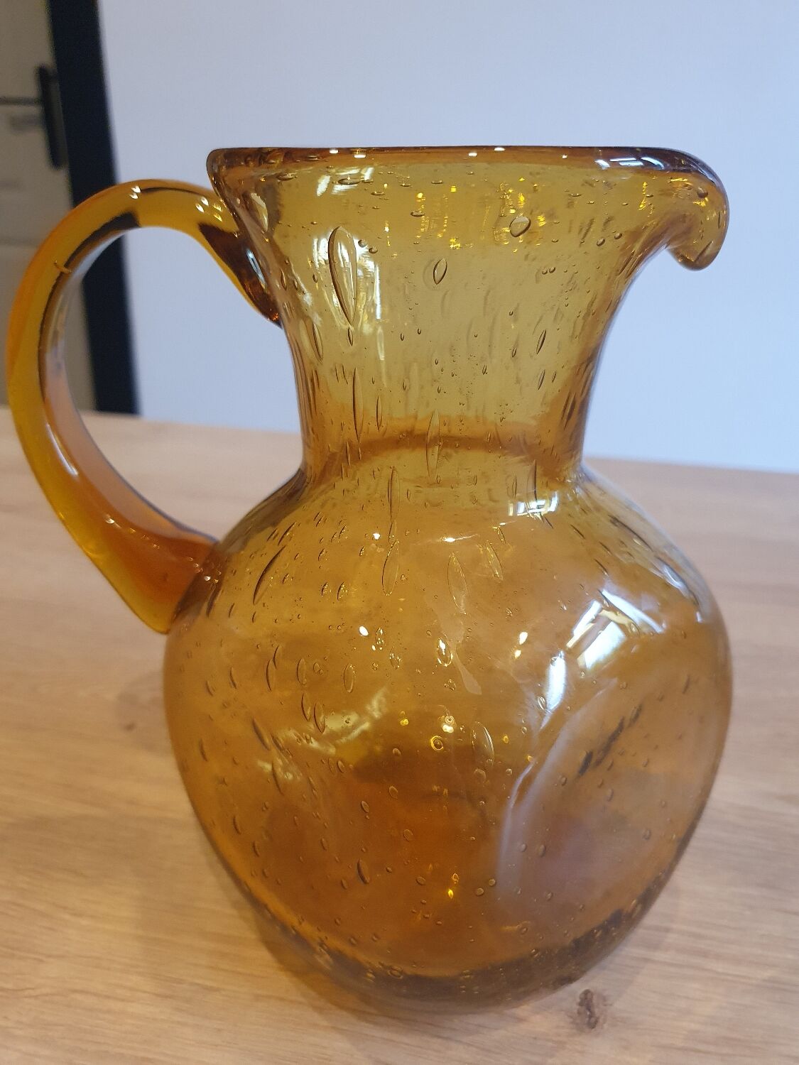 La Rochere bubbled glass carafe