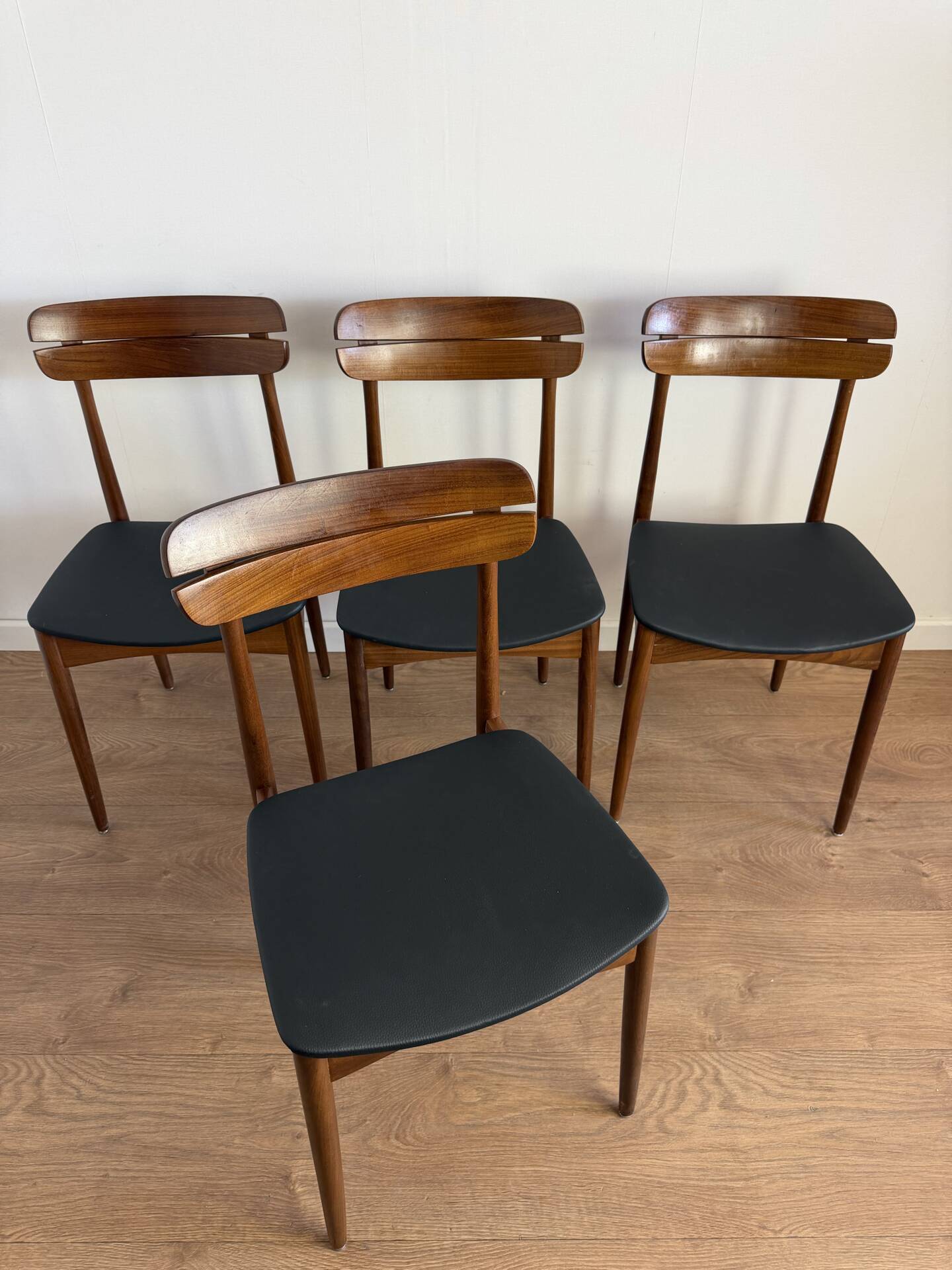 Set of 6 Scandinavian teak chairs – 1960s
