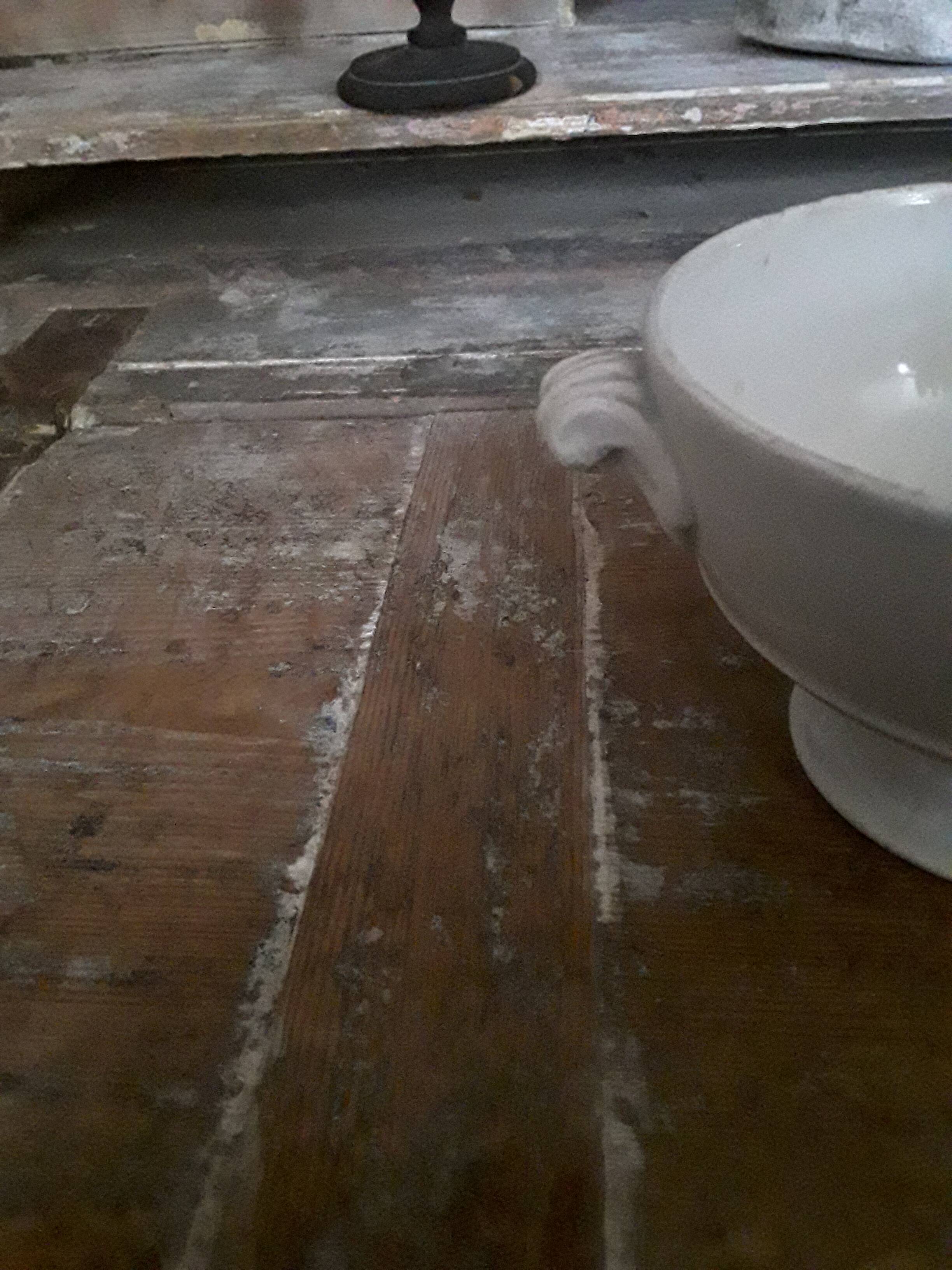 Reil and Montereau handled bowl 19th century