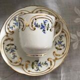 2 porcelain cups