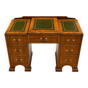 Small English-style secretary desk with drawers.