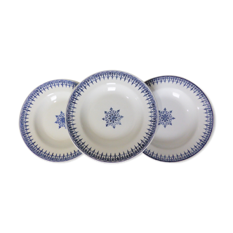 3 vintage hollow plates of St Amand primax model 211237