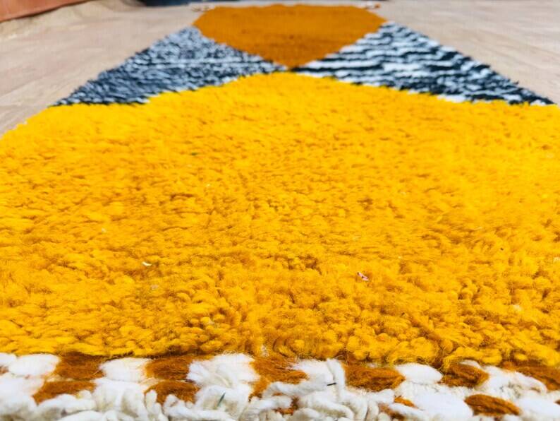 Handmade wool runner rug 300cmx70cm