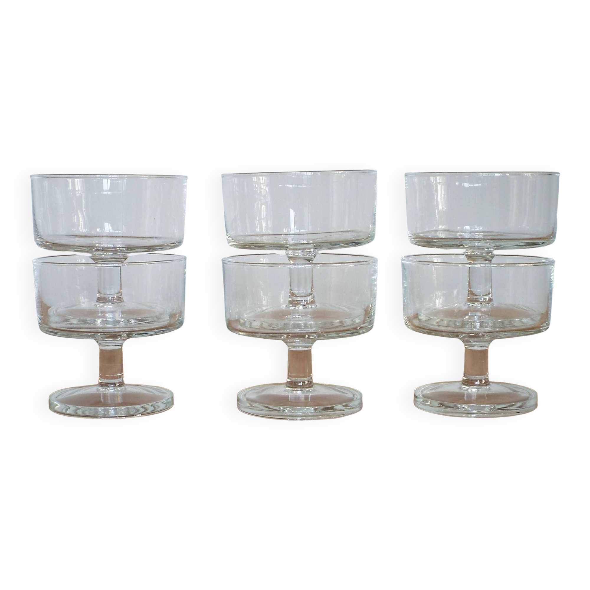 6 cavalier champagne glasses