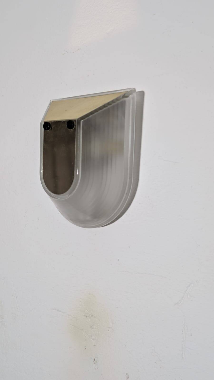 Iconic Italian Tesi Wall lamp by Roberto Fiorato for Prisma, 80s