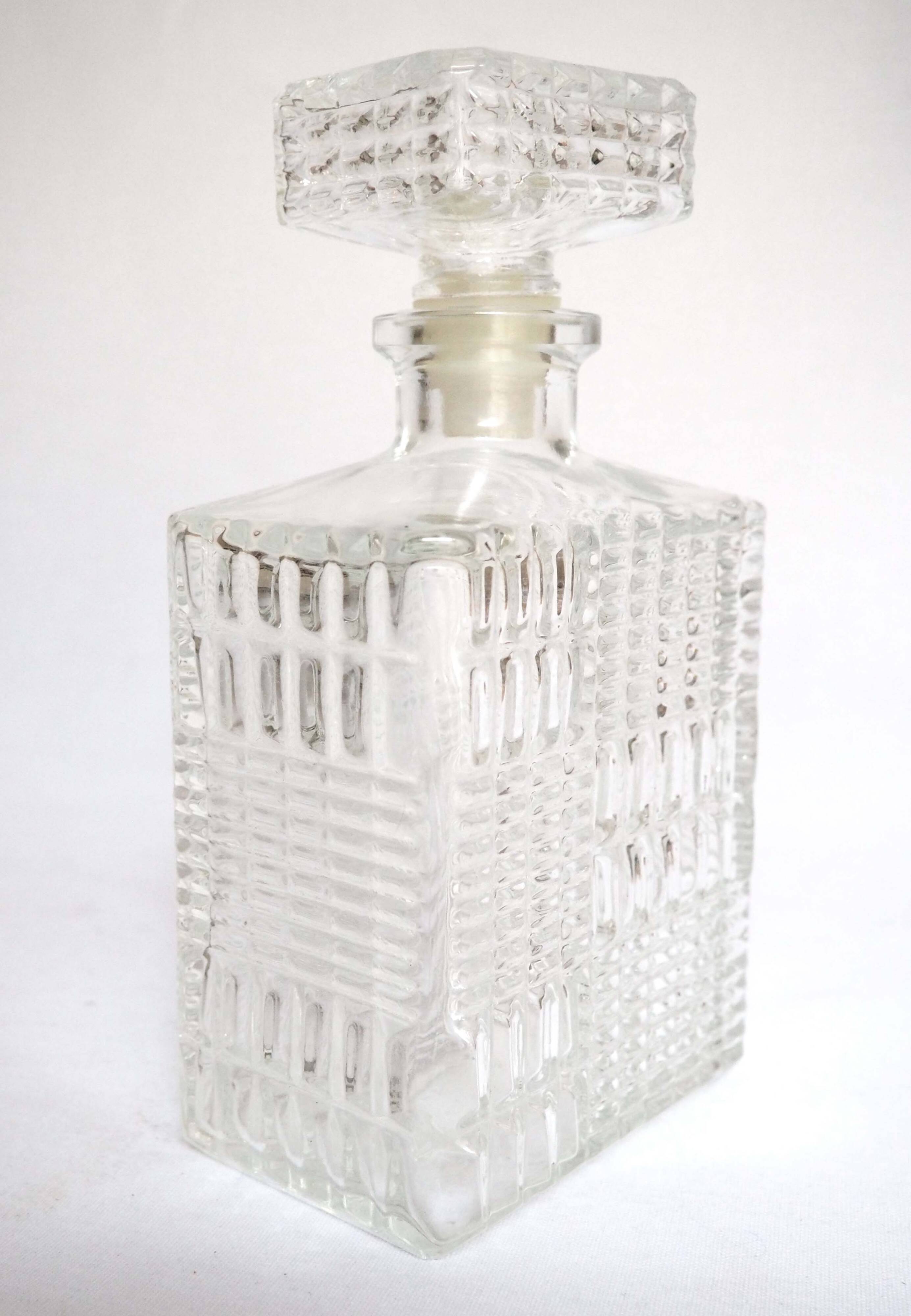 Rectangular whiskey decanter