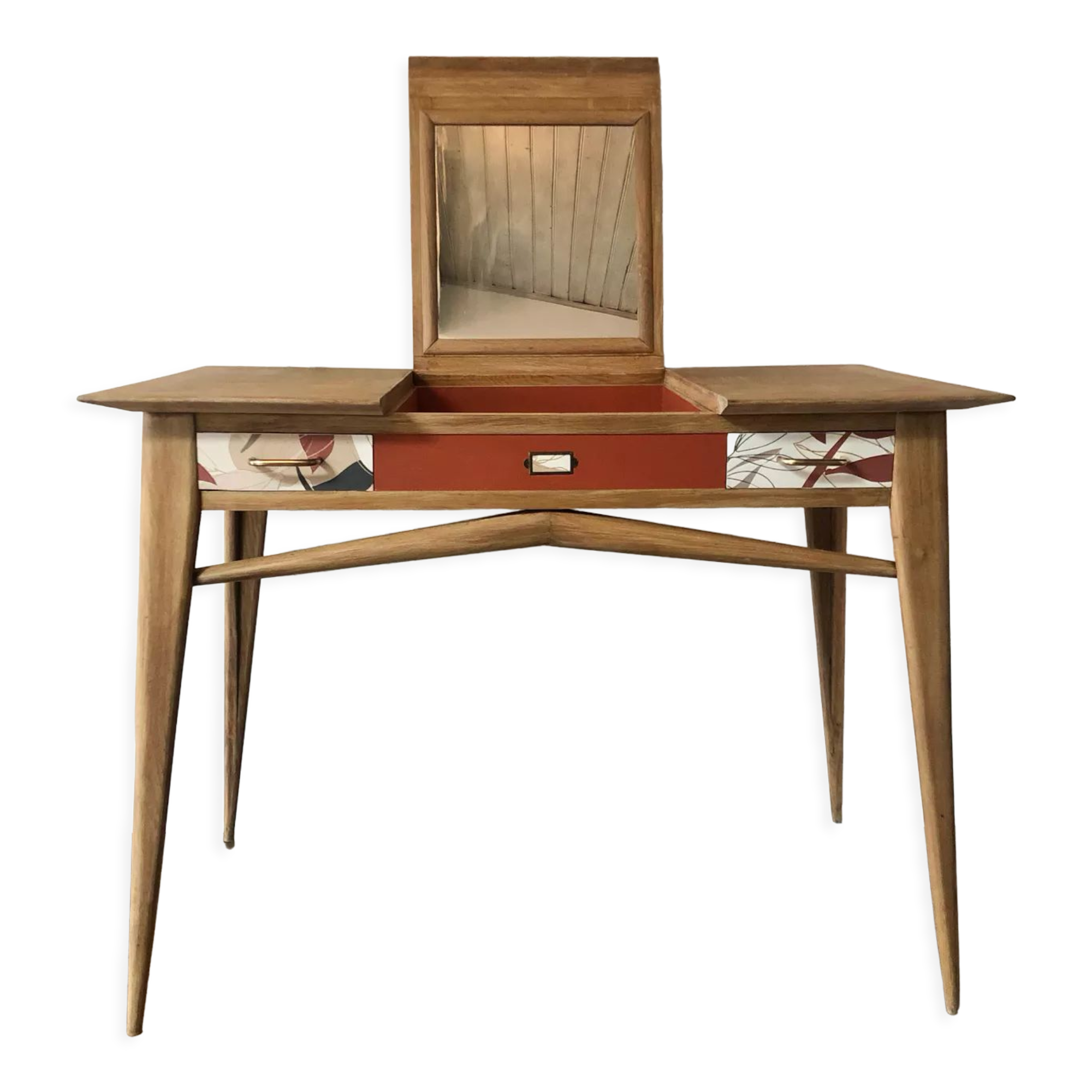 Vintage dressing table