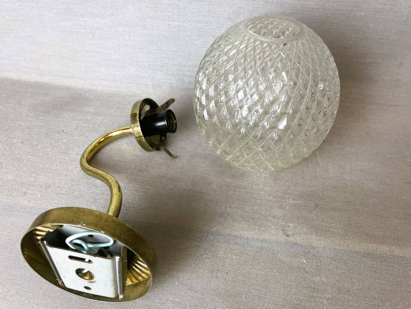 Brass and glass swan neck wall sconce lamp 1980s
