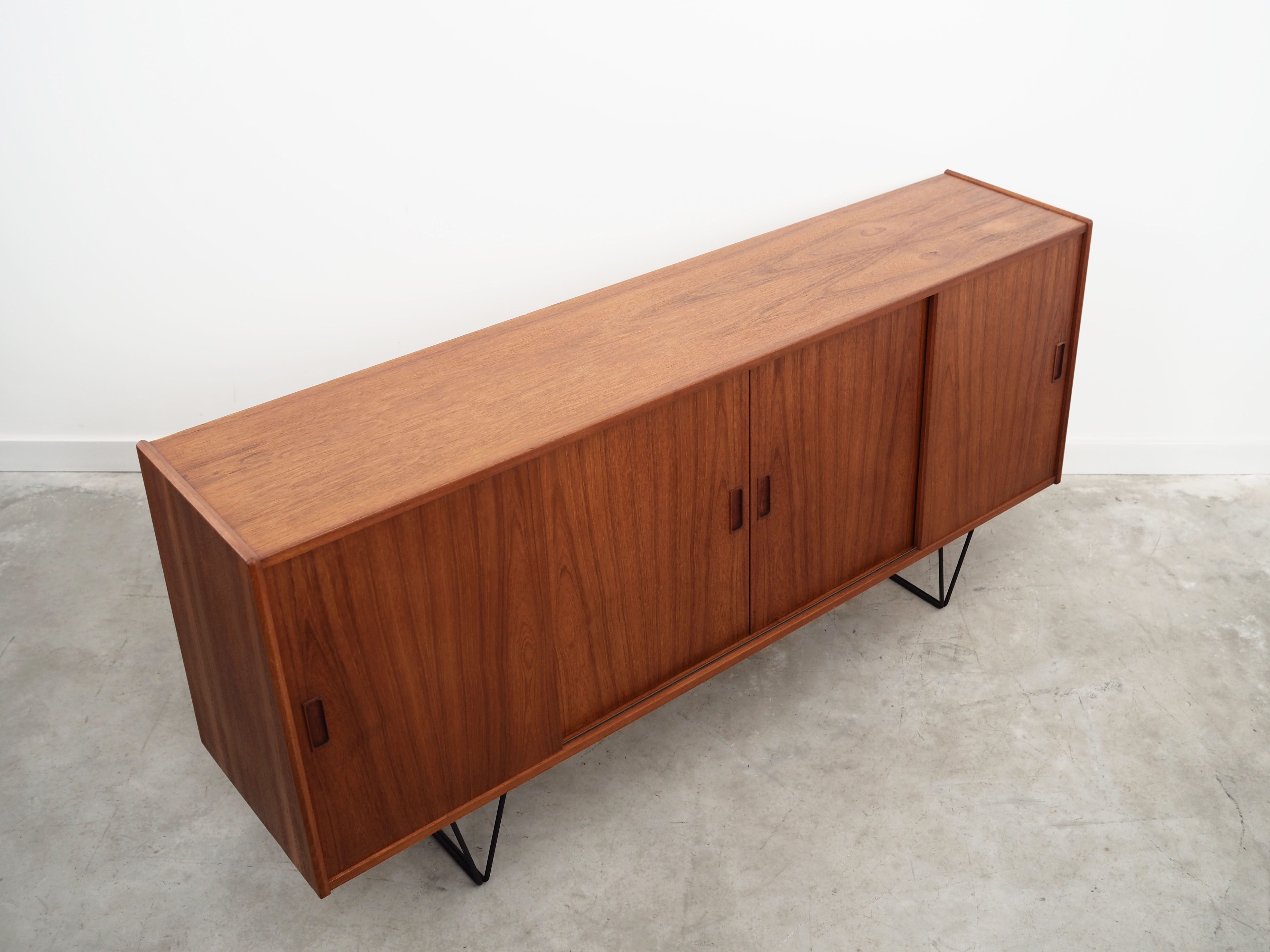 Teak sideboard, Danish design, 1970s, manufactured by Westergaards Møbelfabrik