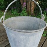 Zinc bucket