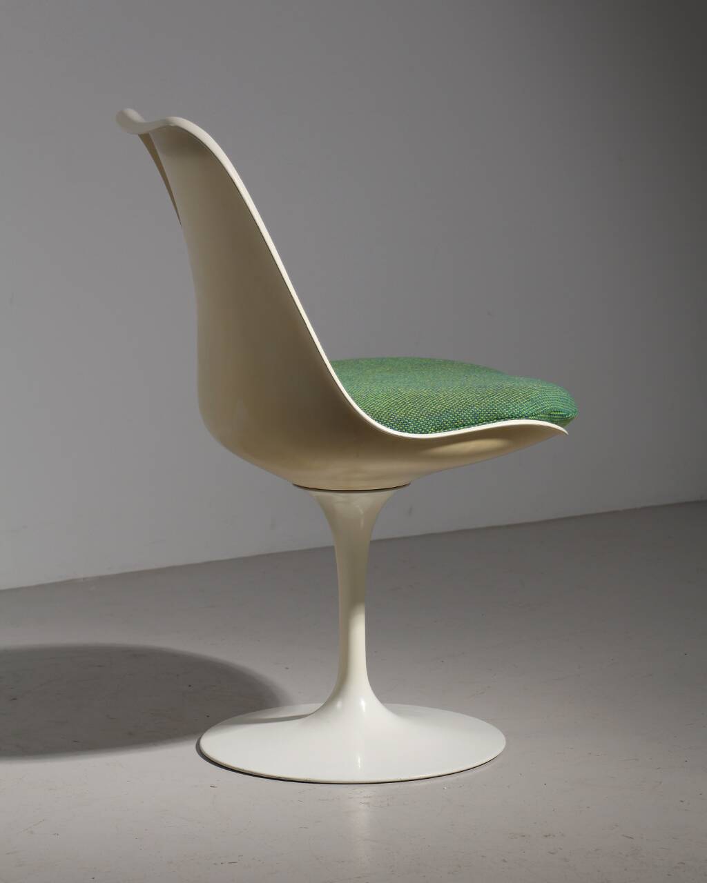 Knoll Saarinen Tulip Chair Green