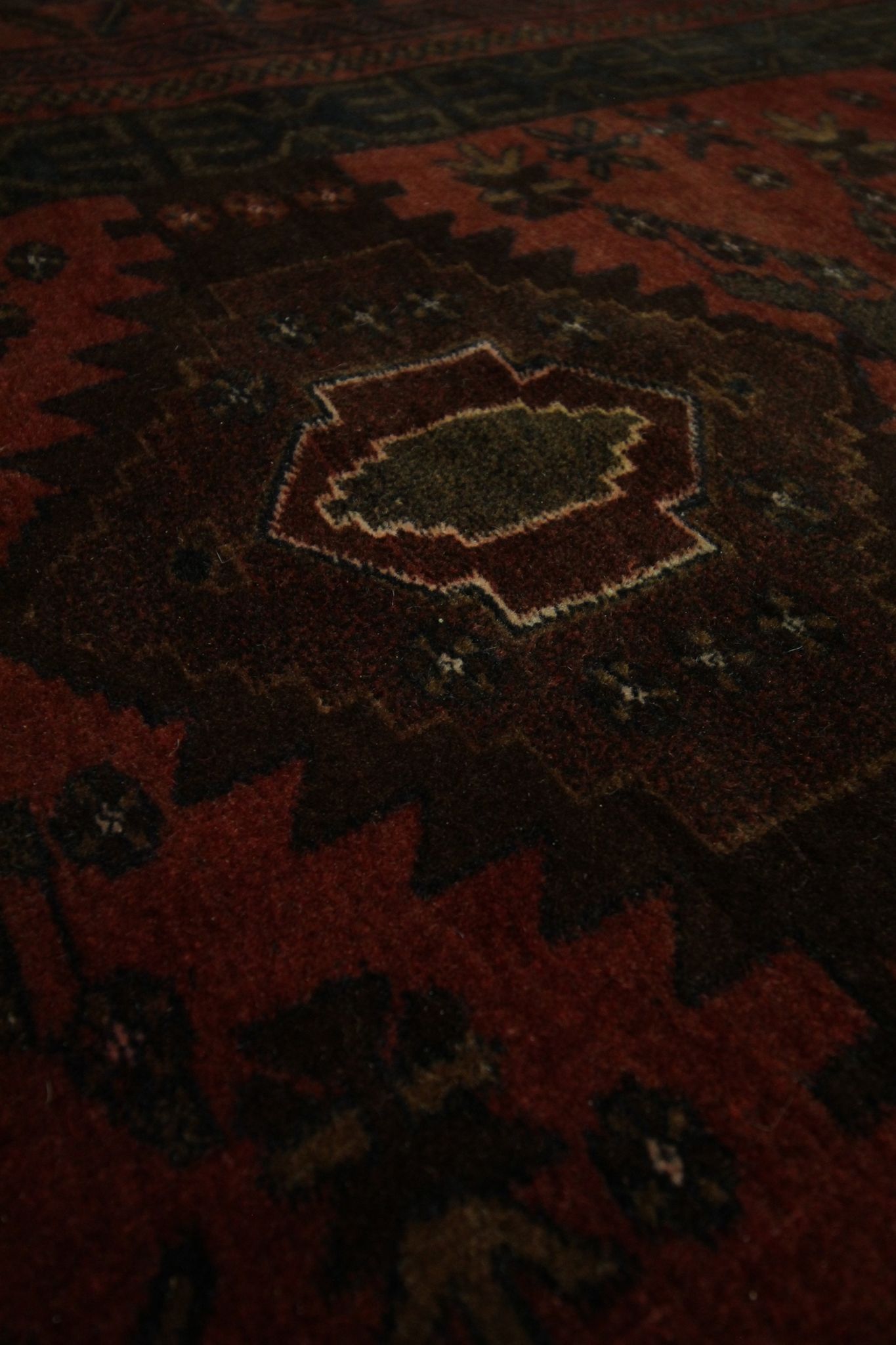 Traditional Handmade Persian Village Carpet Rug-100x183cm