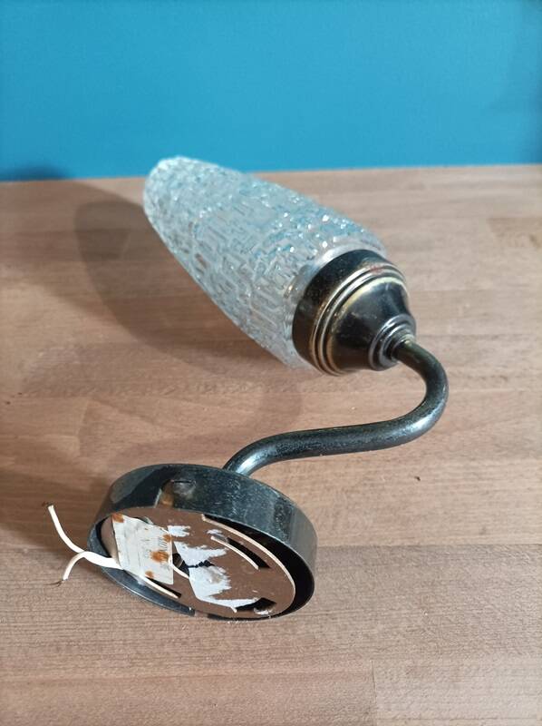 Tulip patinated gold metal base wall lamp in molded glass