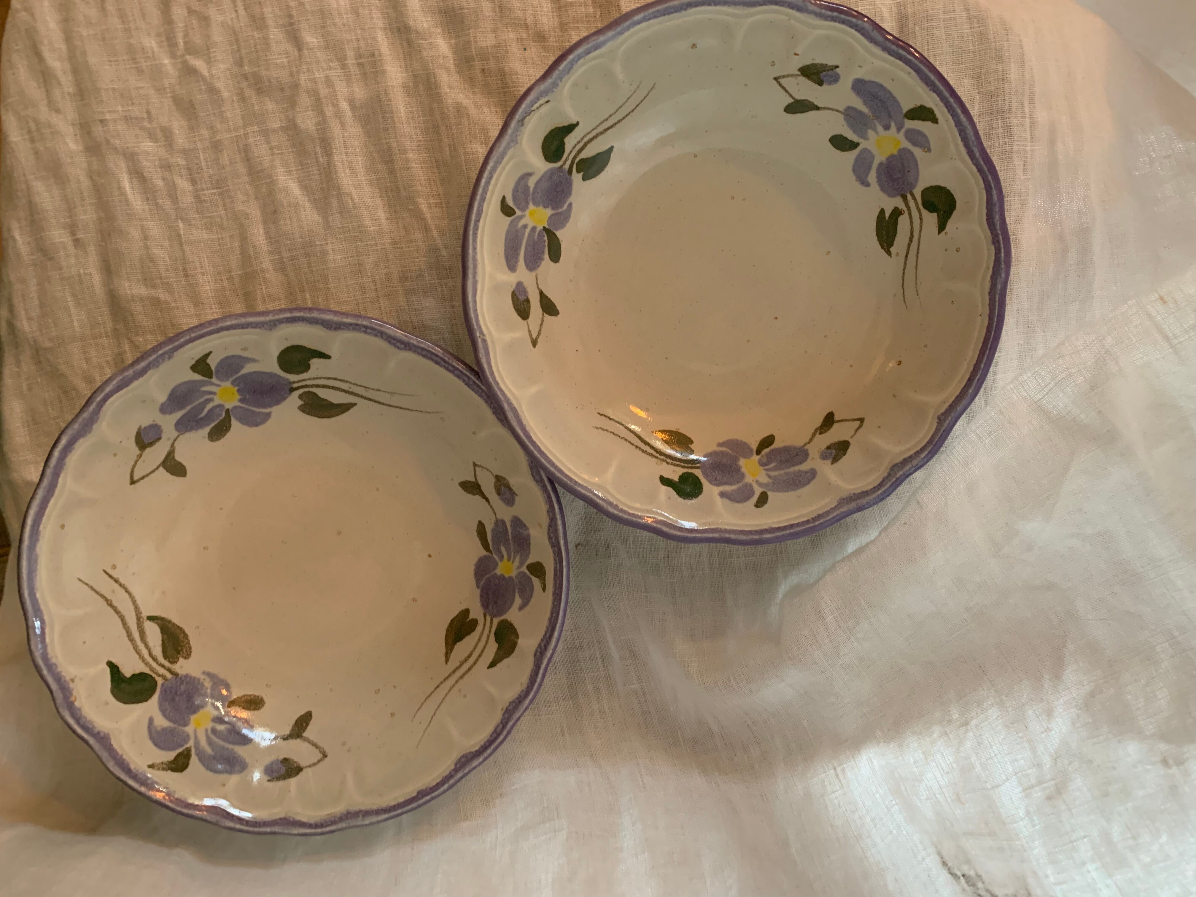 Assiettes creuses Salins France fleurs