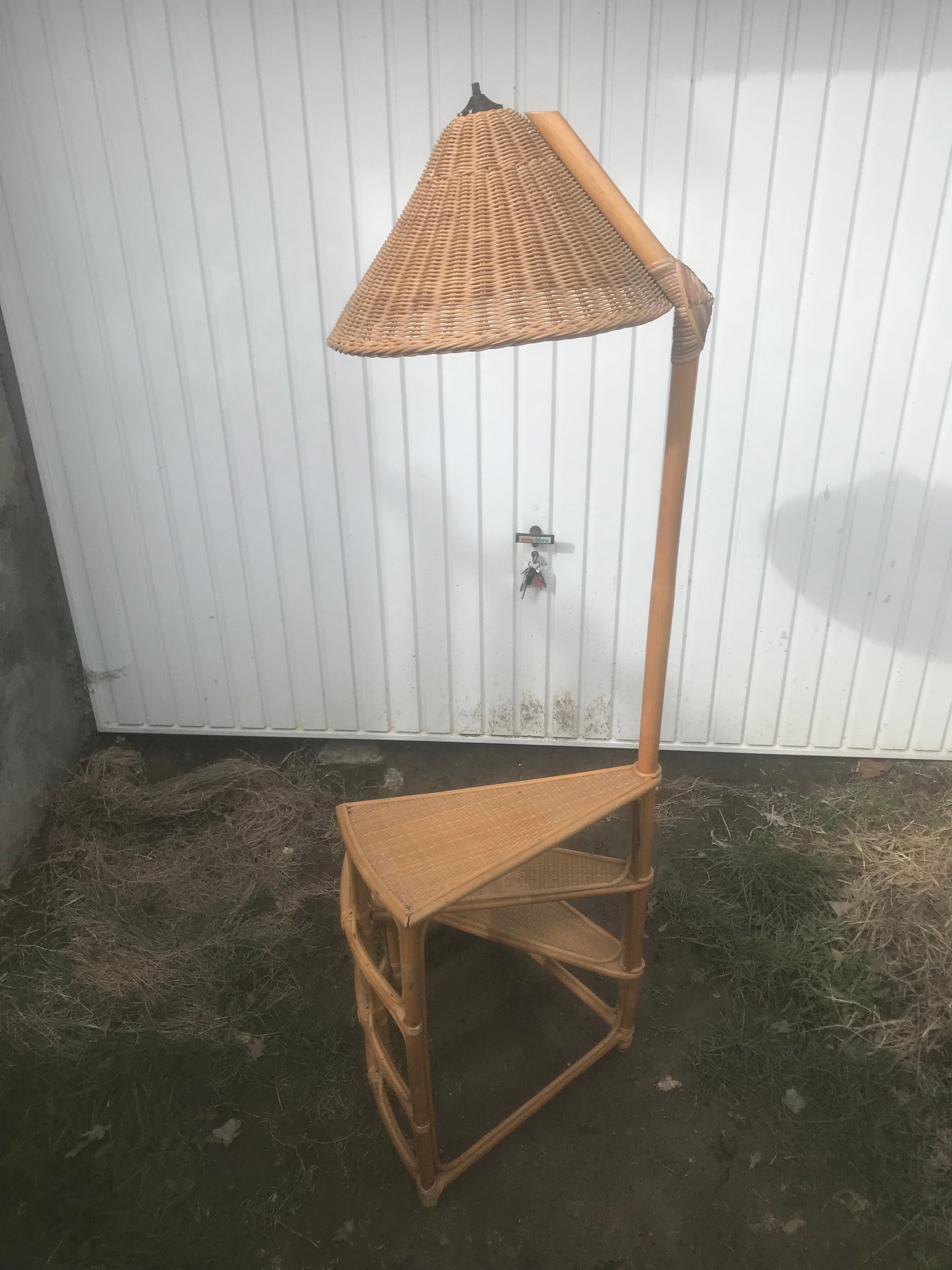 Nice floor lamp shelves