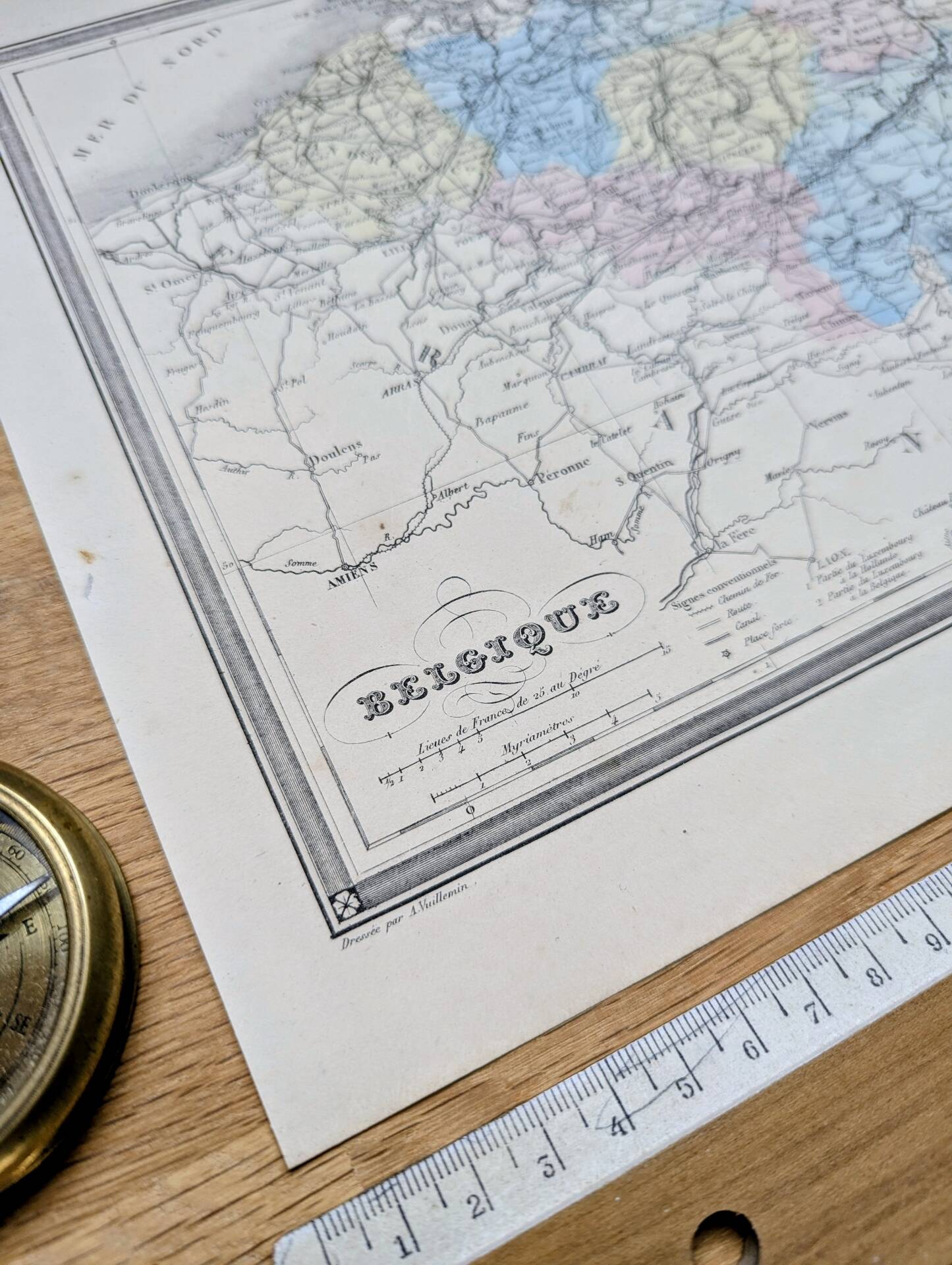 La Belgique, carte ancienne, imprimée en 1852.