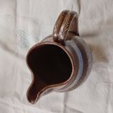 Sandstone pitcher