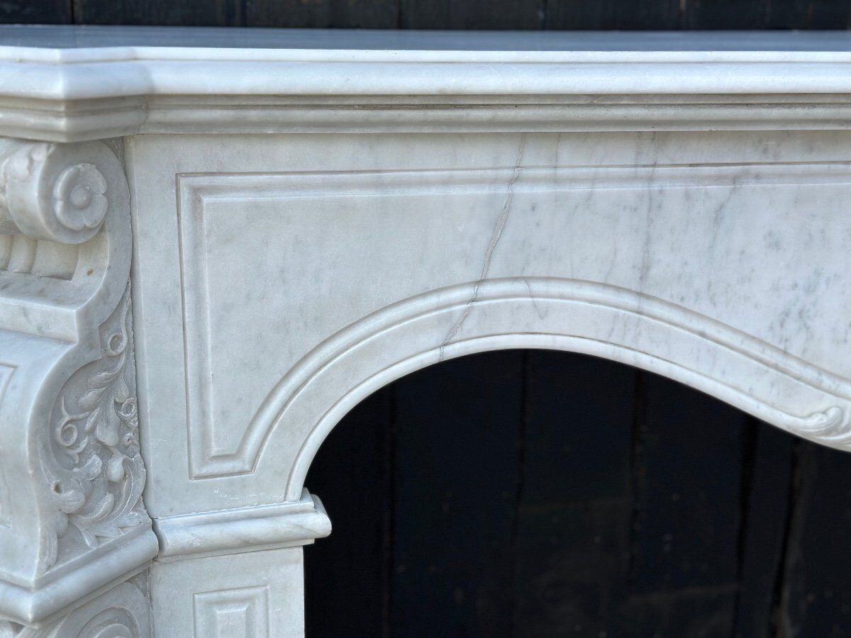 Napoleon III fireplace in Carrara marble, circa 1880