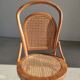 Chaise cannée en bois naturel